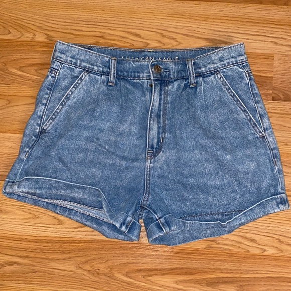 American Eagle Outfitters Pants - American Eagle Mom Jean Shorts